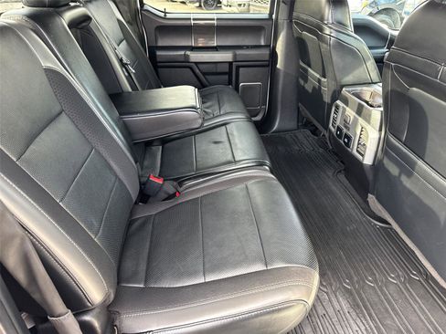 Used 2019 Ford F150 Raptor w/ Equipment Group 802A Luxury AWD/4WD image 17