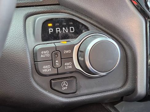 Used 2025 RAM 1500 Big Horn AWD/4WD image 26