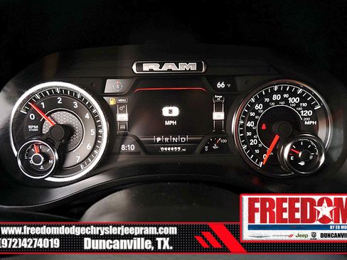 Used 2024 RAM 1500 Laramie AWD/4WD image 18