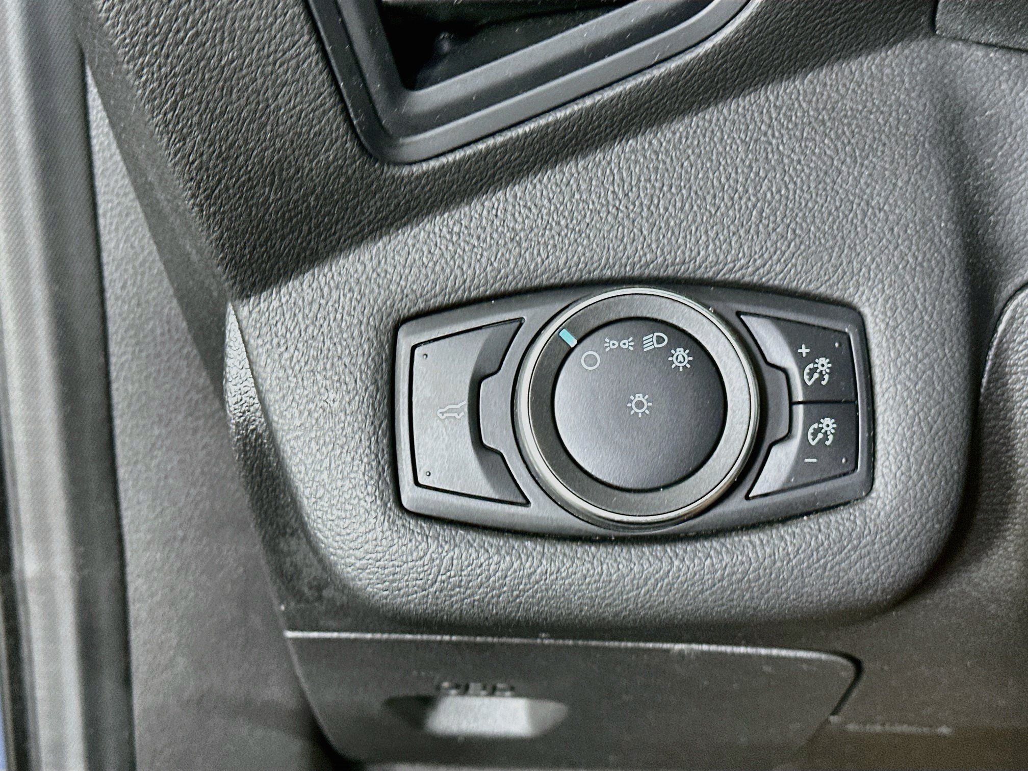 Used 2018 Ford Escape S FWD image 17