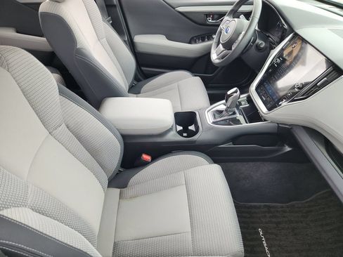 Certified 2024 Subaru Outback Premium AWD/4WD image 13