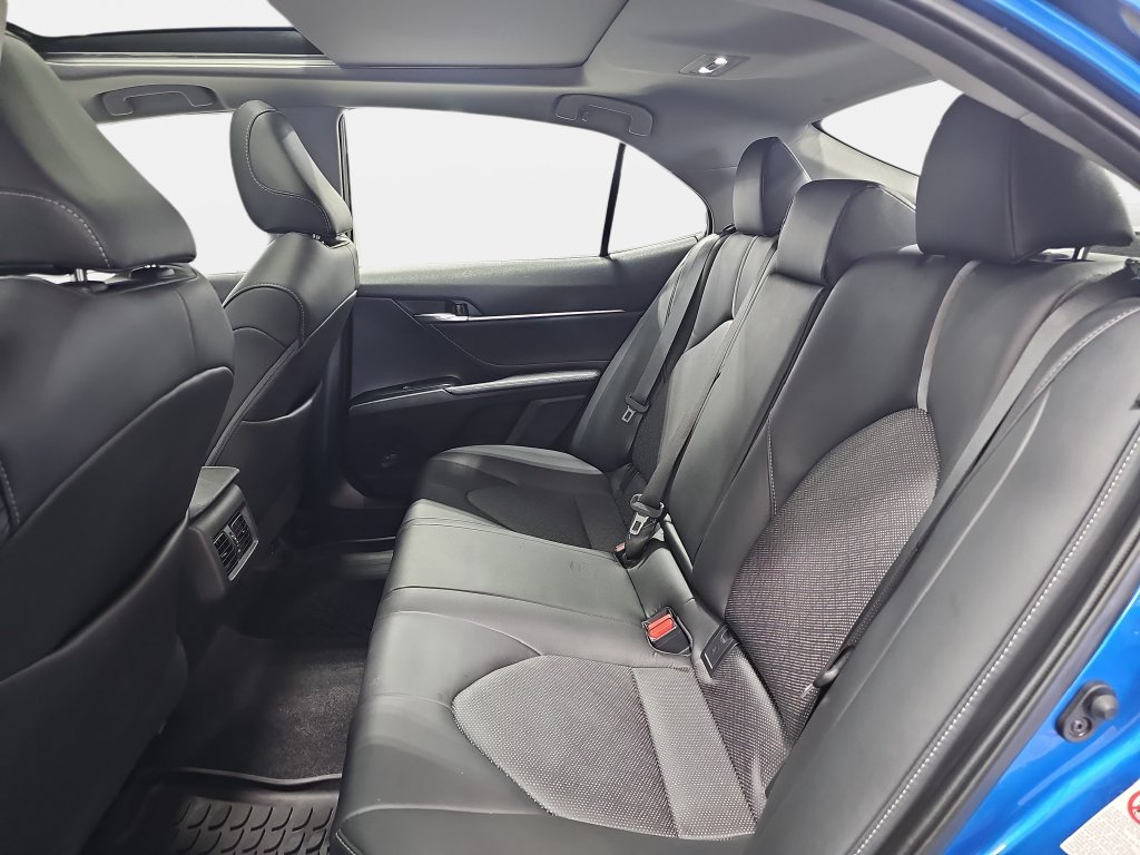 Used 2018 Toyota Camry XSE w/ Audio Package FWD image 12