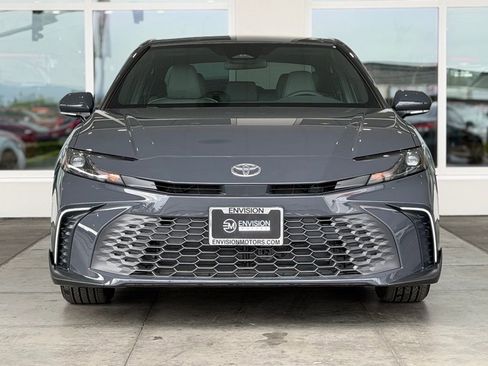 Certified 2026 Toyota Camry SE image 5