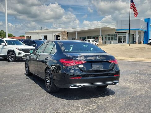 Used 2025 Mercedes-Benz C 300 Sedan w/ Winter Package image 4