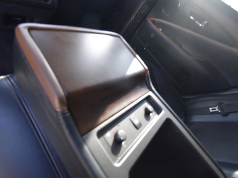 Used 2012 Lexus LS 460 w/ Sport Pkg image 20