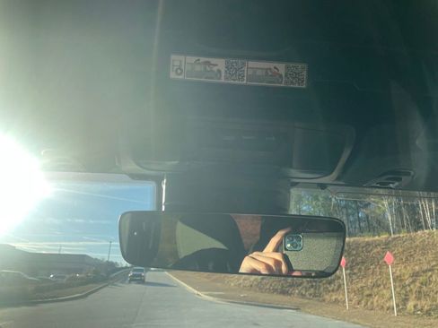 Used 2024 Jeep Wrangler Unlimited Rubicon w/ Technology Group image 20