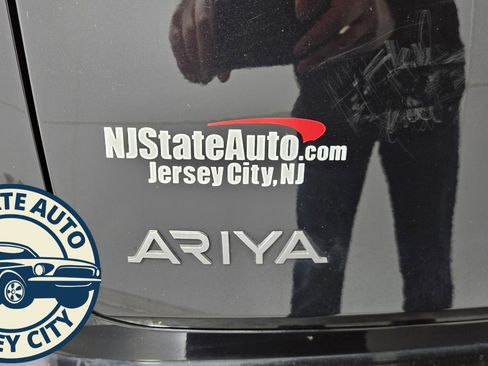 Used 2023 Nissan Ariya FWD image 34