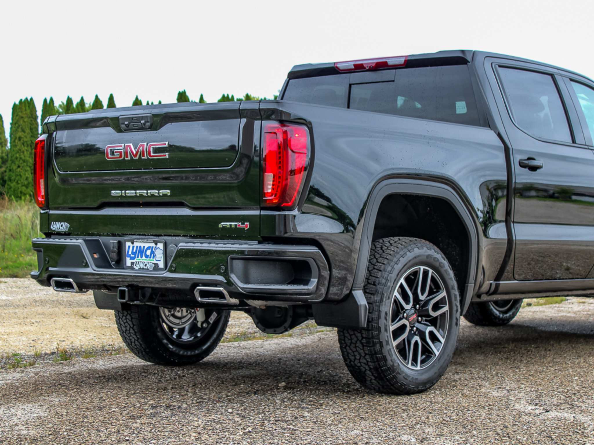 New 2026 GMC Sierra 1500 AT4 w/ Technology Package AWD/4WD image 10