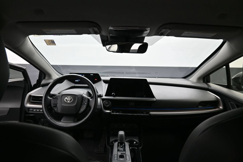 Certified 2024 Toyota Prius XLE FWD image 25