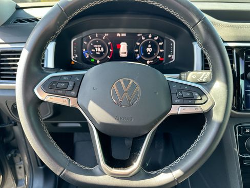 Used 2022 Volkswagen Atlas SE image 29