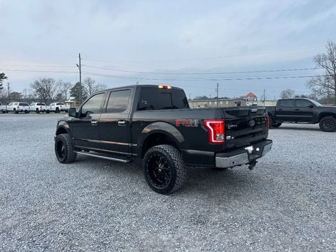 Used 2015 Ford F150 XLT w/ Equipment Group 302A Luxury image 6