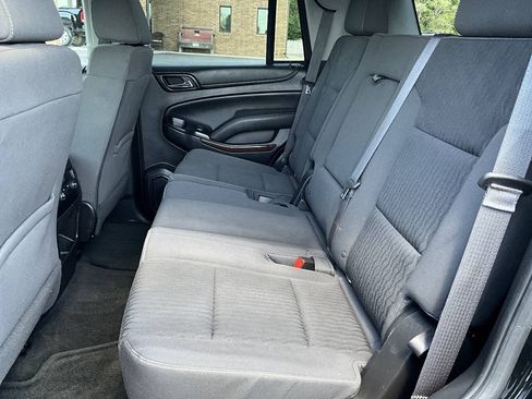Used 2016 GMC Yukon SLE w/ Convenience Package AWD/4WD image 28