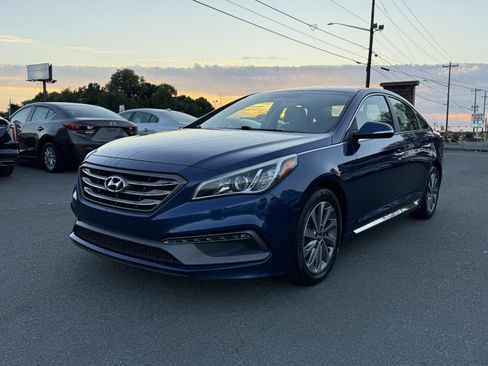 Used 2016 Hyundai Sonata Sport w/ Option Group 1V FWD image 3