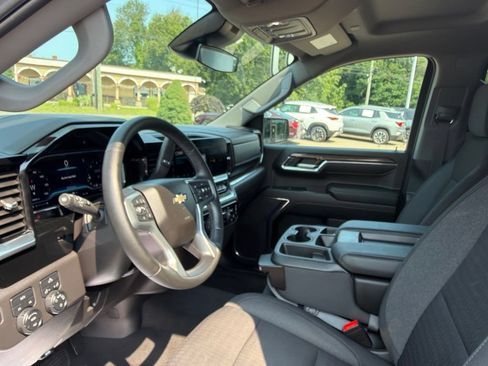 Certified 2024 Chevrolet Silverado 1500 LT AWD/4WD image 27