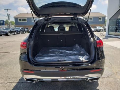 New 2025 Mercedes-Benz GLC 300 GLC 300 image 8