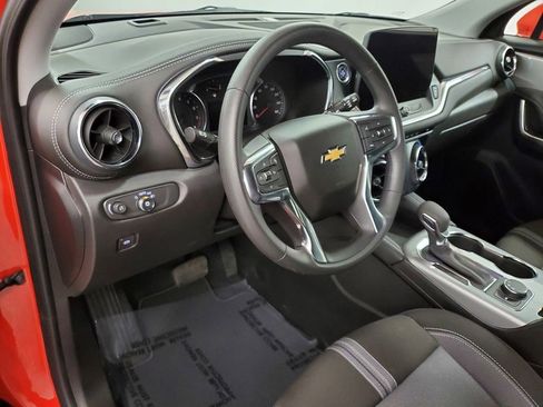Used 2025 Chevrolet Blazer LT image 10