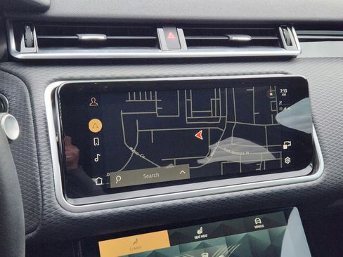 Used 2023 Land Rover Range Rover Velar R-Dynamic S AWD/4WD image 13