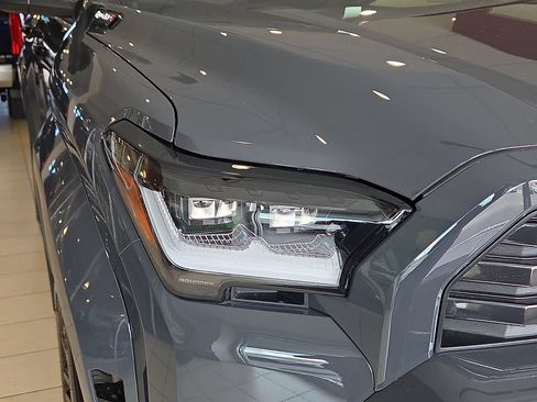 New 2026 Toyota 4Runner Platinum AWD/4WD image 8