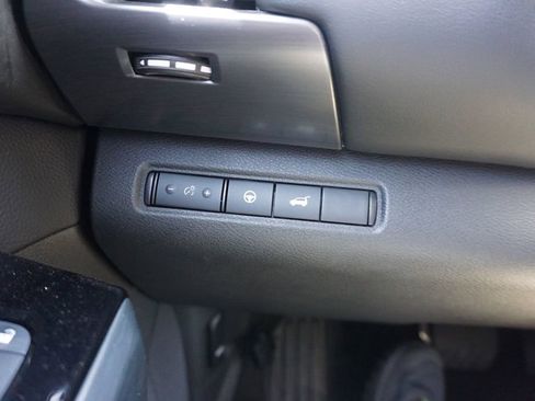 Used 2024 Nissan Pathfinder SL w/ SL Premium Package image 5