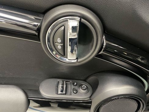 Used 2024 MINI Cooper S FWD image 19