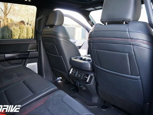 Used 2025 Ford F150 Raptor w/ Equipment Group 803A Raptor R image 45