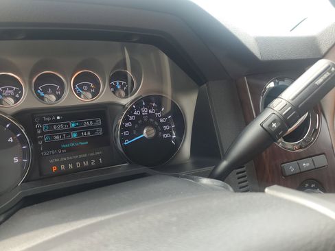 Used 2016 Ford F250 Lariat w/ Chrome Package AWD/4WD image 23