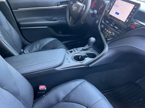 Used 2024 Toyota Camry XSE FWD image 17