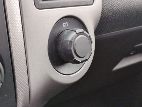 Used 2017 Ford Expedition XLT image 32