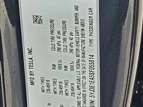 Used 2025 Tesla Model 3 Long Range RWD image 26