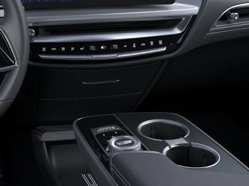 New 2024 Cadillac Lyriq Luxury w/ LPO, Floor Liner Package image 23