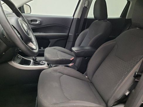 Used 2019 Jeep Compass Sport FWD image 17