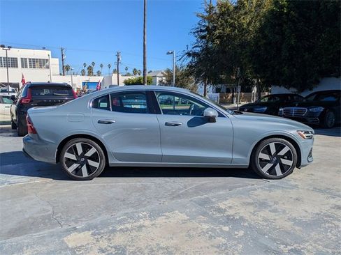 Certified 2023 Volvo S60 T8 Ultimate image 2