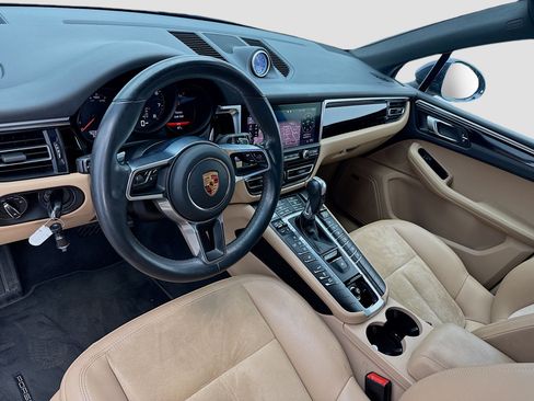 Used 2019 Porsche Macan AWD/4WD image 7