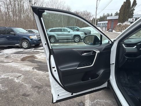 Used 2024 Toyota RAV4 Adventure image 24