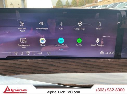 Used 2025 Cadillac Escalade Sport Platinum image 18