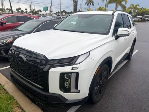 Used 2024 Hyundai Palisade XRT FWD image 1