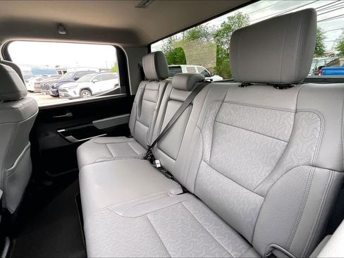 Used 2024 Toyota Tundra Limited AWD/4WD image 20