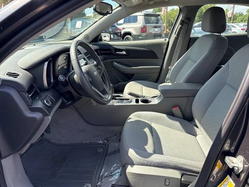Used 2016 Chevrolet Malibu LS FWD image 29