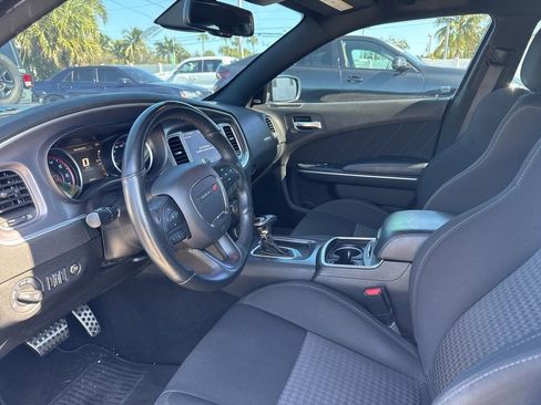 Used 2019 Dodge Charger Scat Pack image 18