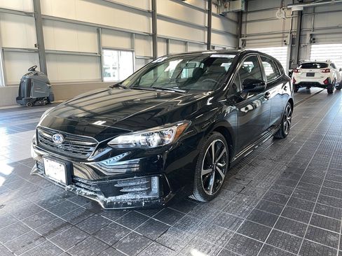 Used 2023 Subaru Impreza 2.0i Sport image 3