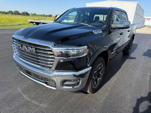 Used 2025 RAM 1500 Laramie w/ Bed Utility Group AWD/4WD image 4