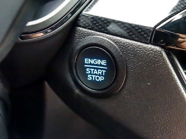 Used 2025 Ford Escape ST-Line Select AWD/4WD image 16