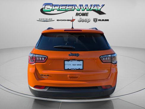 New 2026 Jeep Compass Latitude AWD/4WD image 5