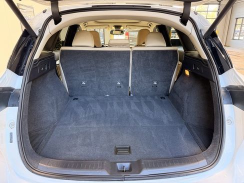 Used 2019 INFINITI QX50 Luxe w/ Cargo Package image 8
