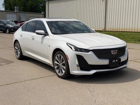 Used 2022 Cadillac CT5 Premium Luxury RWD image 1