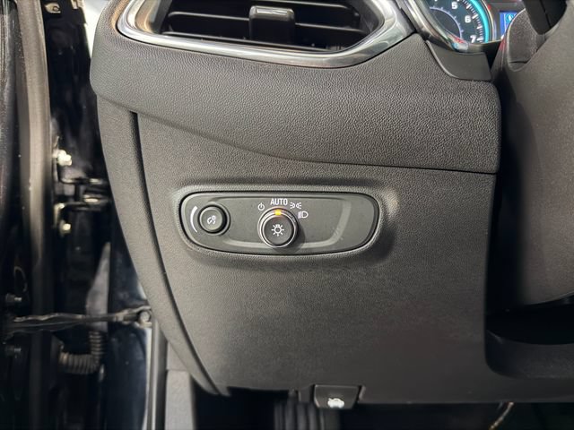 Used 2024 Chevrolet Equinox LT AWD/4WD image 24