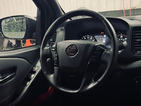 Used 2023 Nissan Frontier PRO-4X w/ Technology Package AWD/4WD image 22