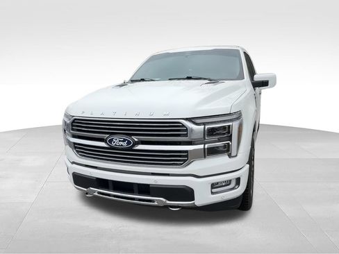 Used 2024 Ford F150 Platinum w/ Equipment Group 703A Plus AWD/4WD image 4