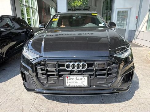 Used 2023 Audi Q8 Premium Plus w/ Premium Plus Package AWD/4WD image 6