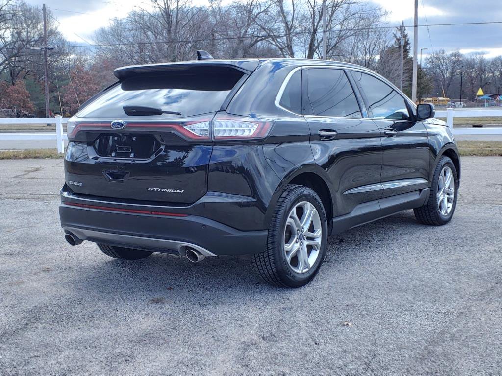 Used 2018 Ford Edge Titanium w/ Equipment Group 301A FWD image 15